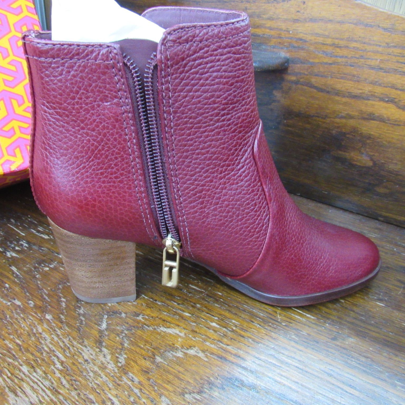 トリーバーチ ショートブーツ