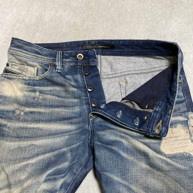 DIESEL ディーゼル ジーンズ BUSTER 世界978本限定品 30インチ DIESEL 