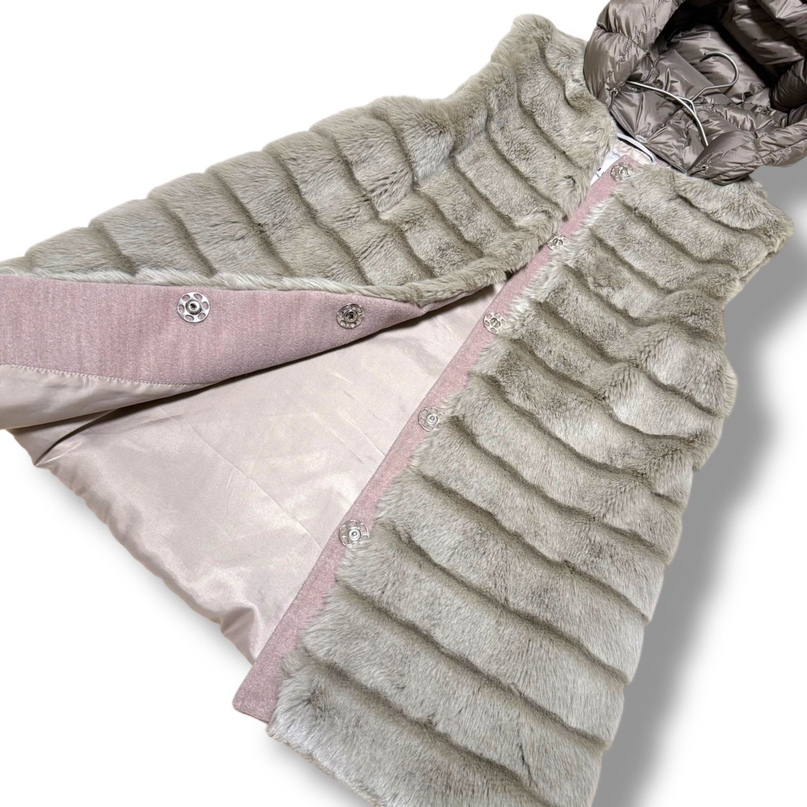 美品 MOORER社 JAN MAYEN ふわふわエコファー ダウンベスト 雑誌掲載品