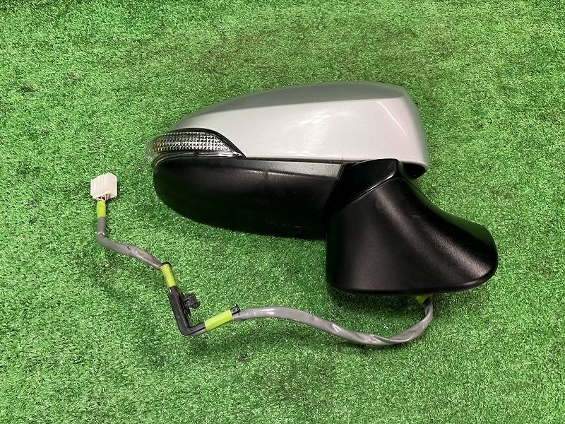 カローラフィールダー NZE164G 右サイドミラー ドアミラー 1.5X 4WD トーカイリカ TR1001 87910-12J90 1F7