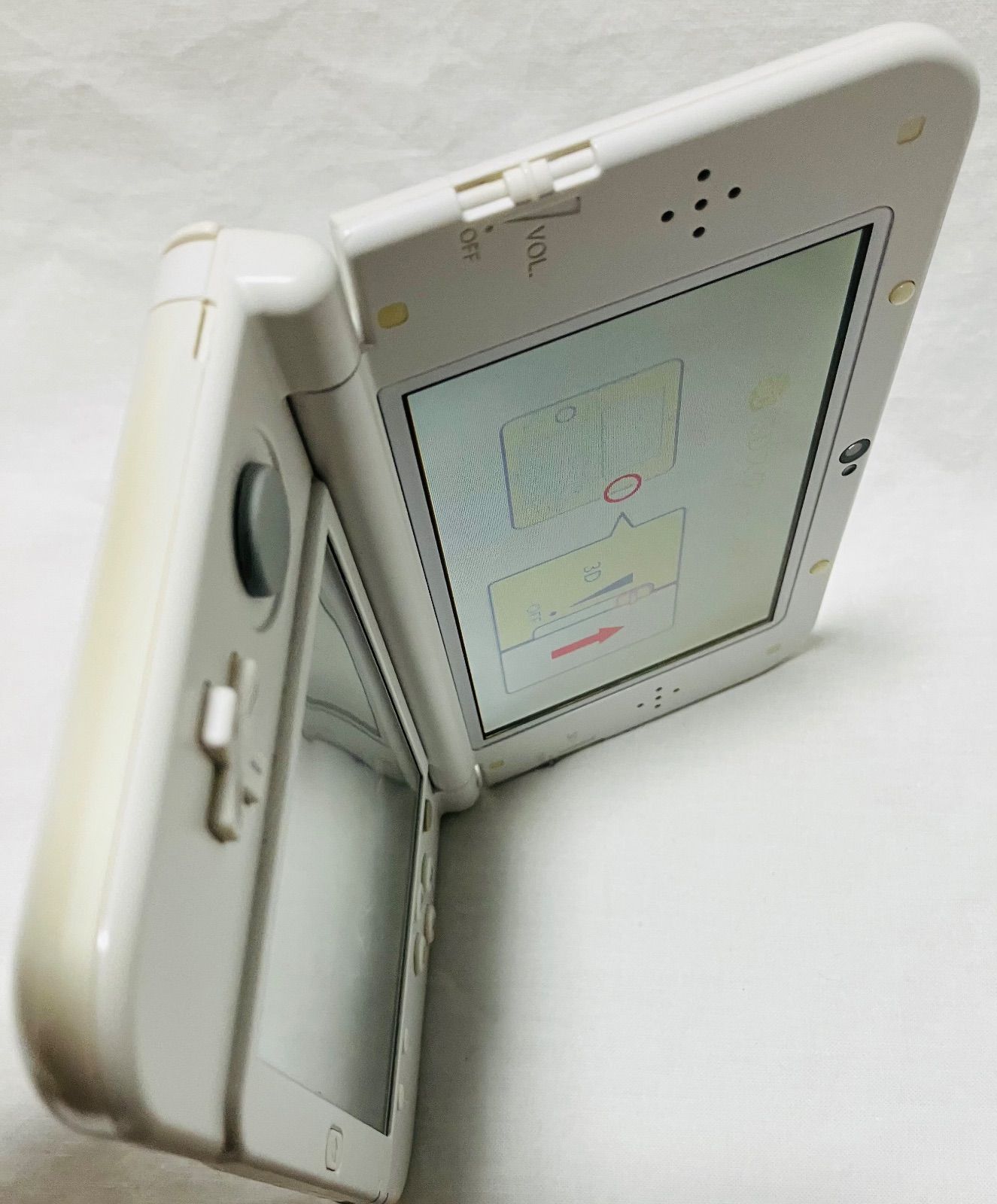 Nintendo Newニンテンドー3DS LL パールホワイト UP786_INFO