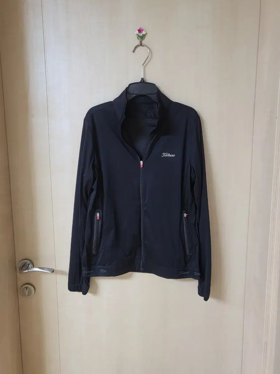 Titleist タイトリスト レディース ブラック ウィンドブレーカー ゴルフ ジャケット90