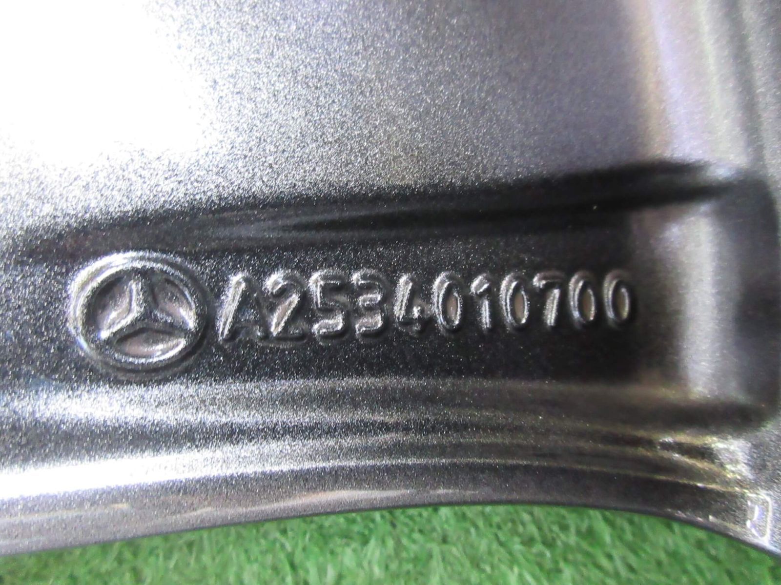 38 目立った傷も無く程度良好です♪スタッドレス用に是非