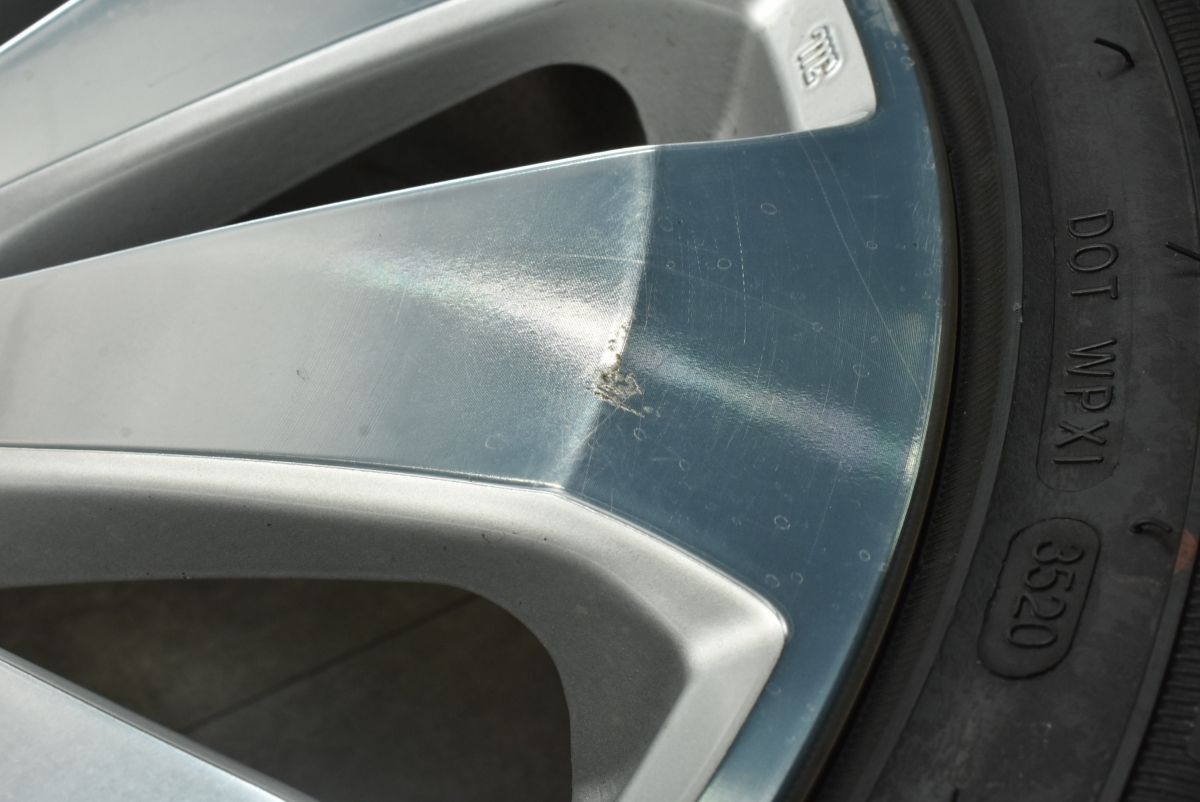 50R18 アルファード