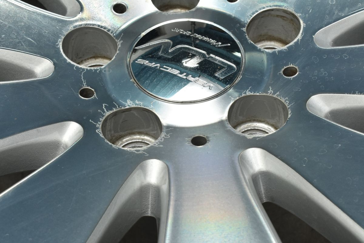 カスタム用に VERTEC