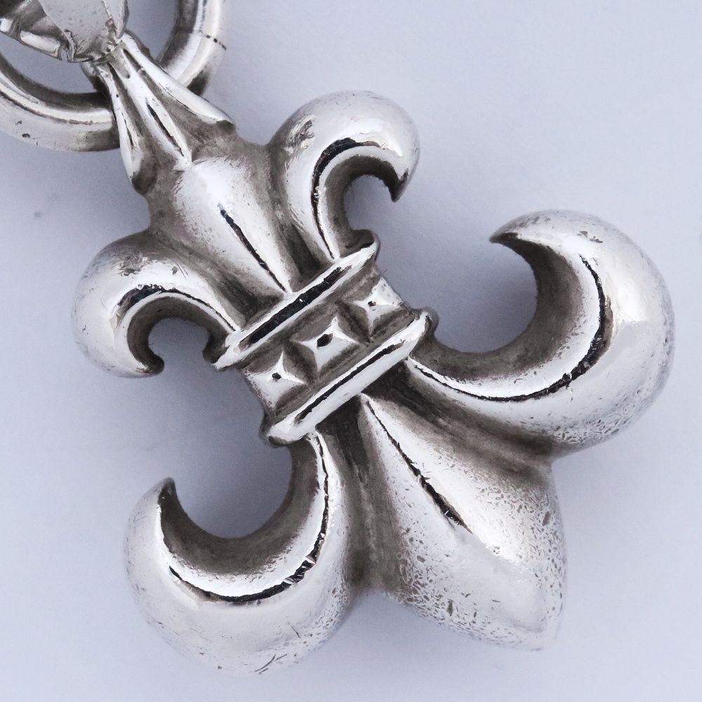 CHROME HEARTS BSフレア ペンダント with ベイル シルバー - Mercari
