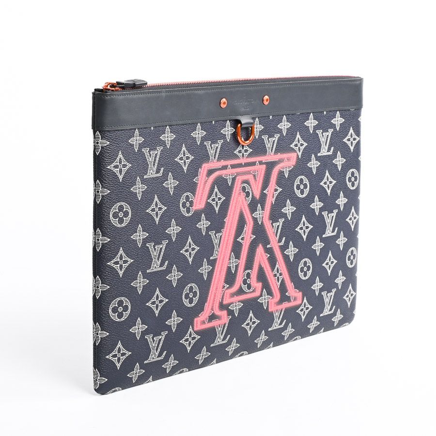 LOUIS VUITTON ルイヴィトン クラッチバッグ ポシェットアポロ M62905