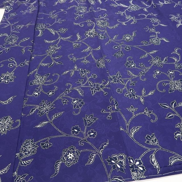 新品 岡重 お仕立て上がり品 銀彩友禅 唐花 着物 仕付け糸付 小紋 6917 新品 岡重 お仕立て上がり品 銀彩友禅 唐花 着物 仕付け糸付 小紋 6917