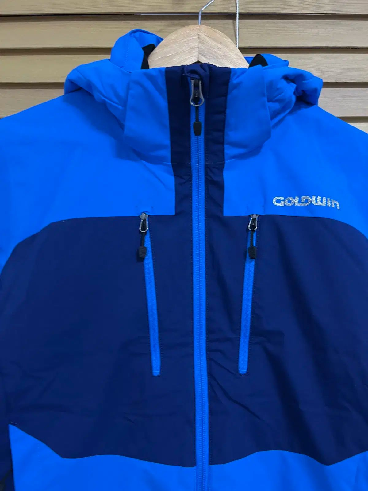 GOLDWIN キッズ フードジップアップ アウター 機能性 スキー アウター 140