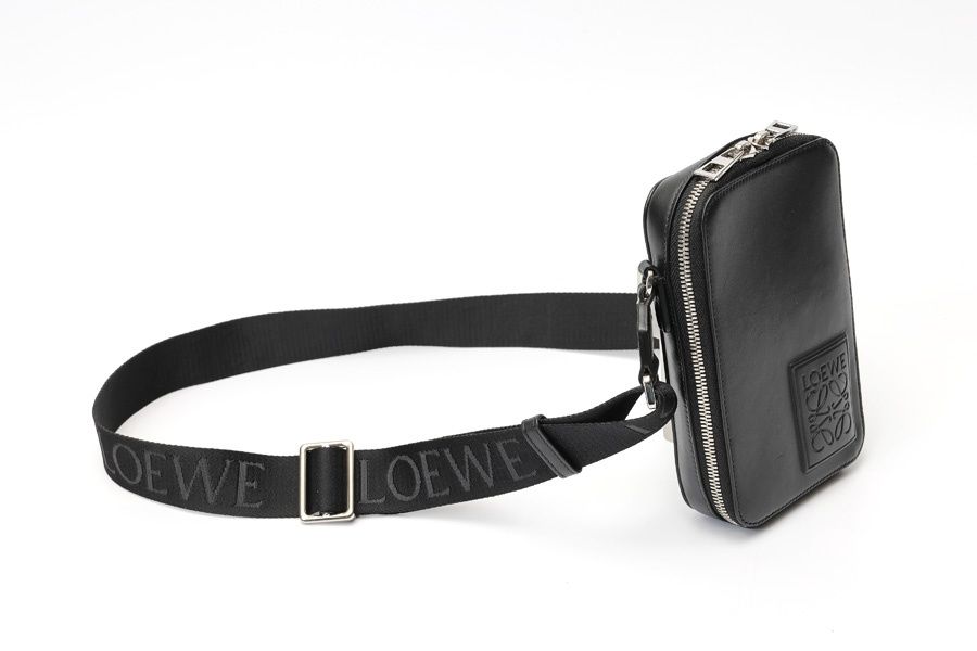 ロエベ LOEWE バーティカル クロスボディポケット ショルダーバッグ C565S59X01 サテンカーフ レザー ブラック 商品番号 S-159325