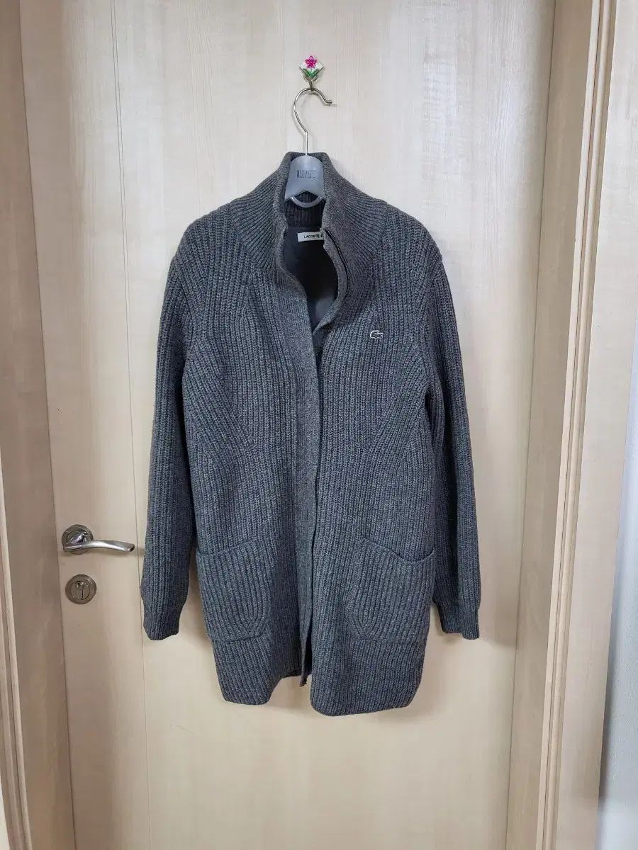 ラコステ ニット