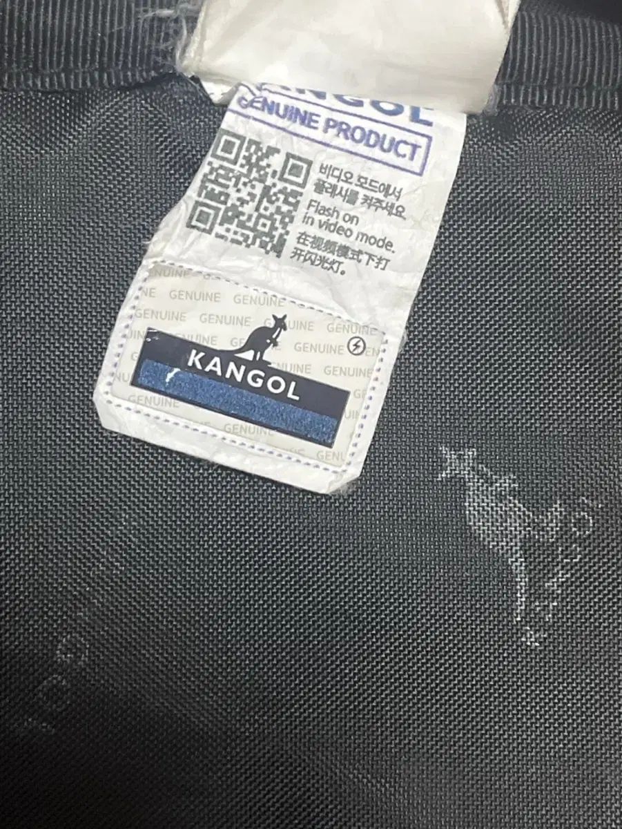 カンゴール ブラック バックパック