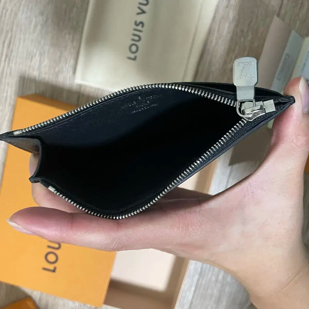 ルイヴィトン 財布