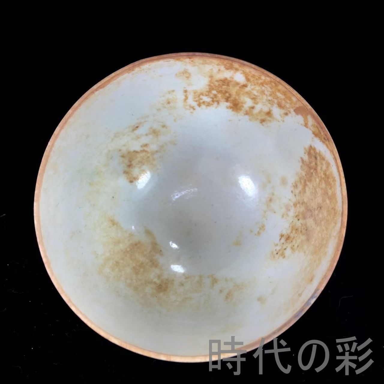 明成化斗彩龍紋口杯