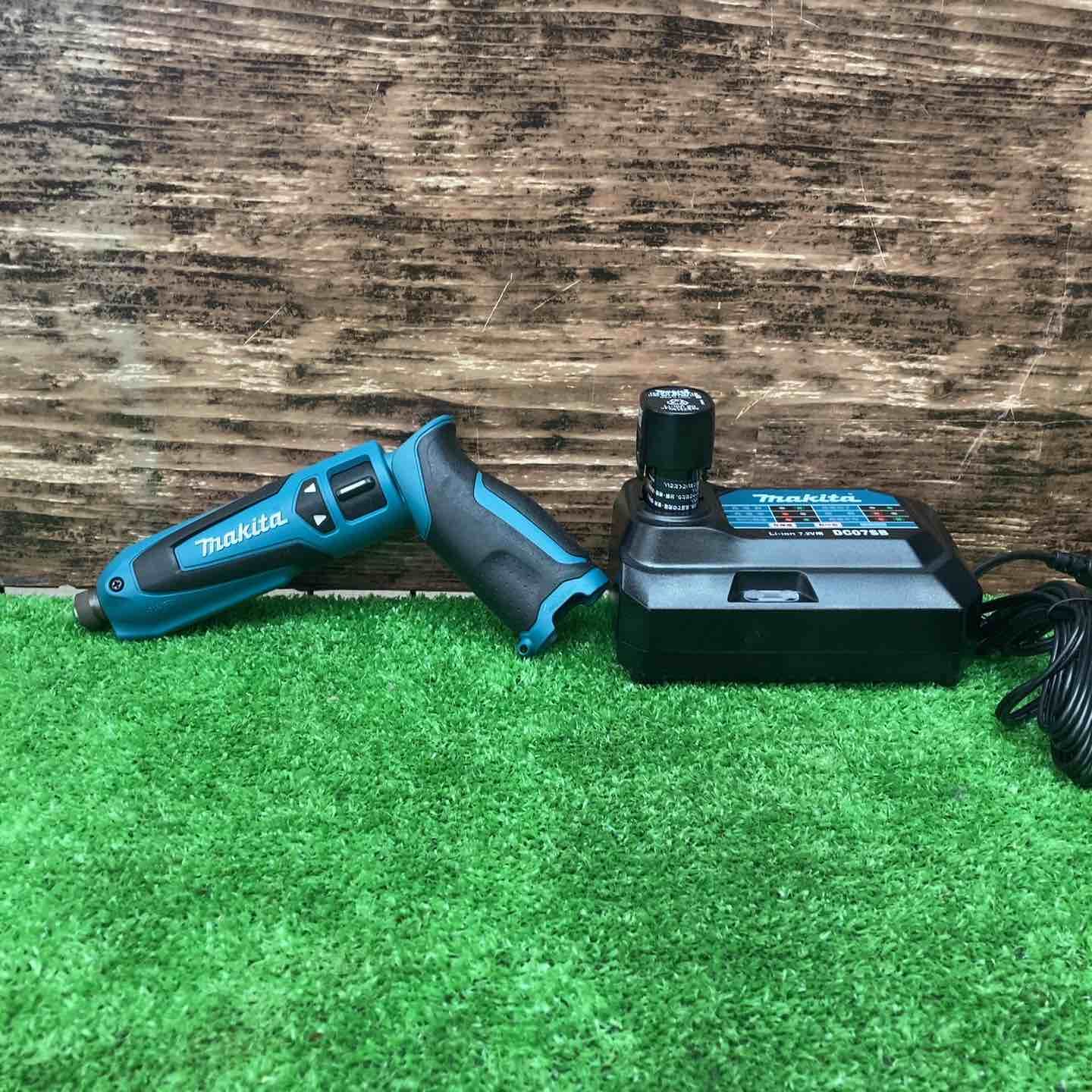 マキタ makita コードレスペンインパクトドライバ TD021DSHSP 川越店