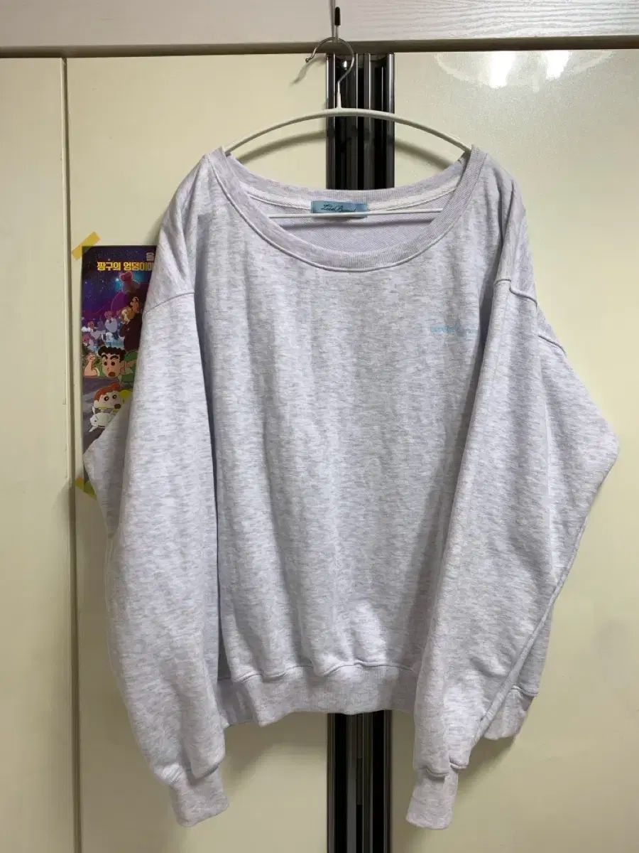 デイ 片方オフショルダー