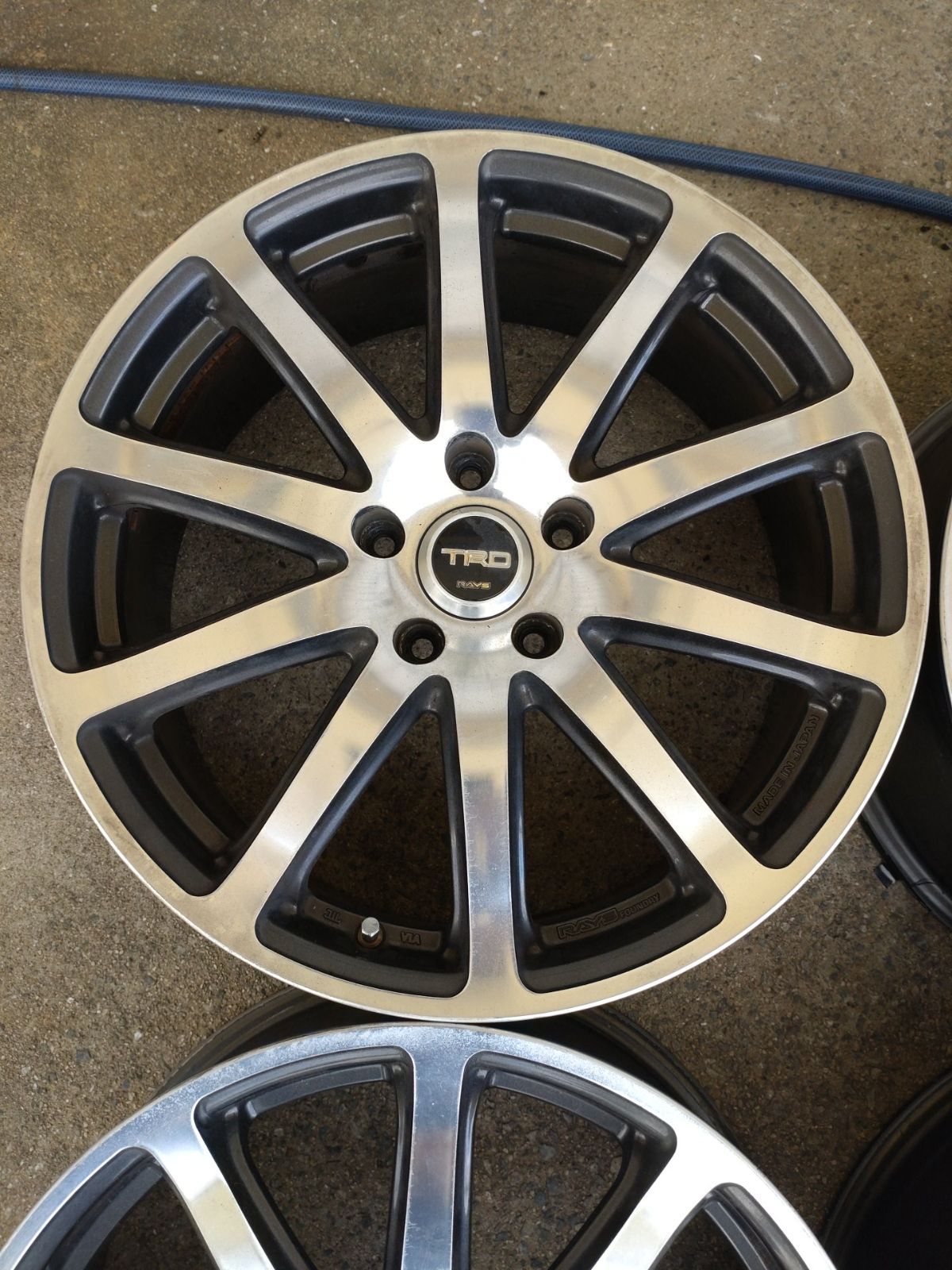 RAYS TRD TF2 18インチ 7.5J 47 114.3-5H アルミホイール 4本 4本セット