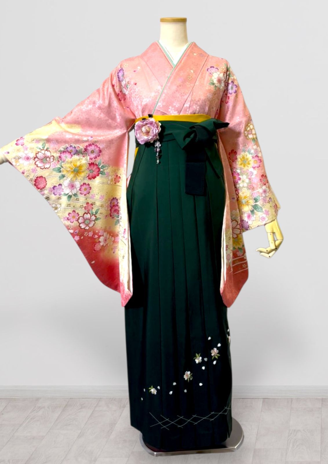 着物 袴 帯 3点セット 卒業式 に レディース袴セット 成人式 卒業式 華やか和装 ピンク 緑 桜 複合花柄 花柄 大柄 刺繍 ぼかし染め 95-29