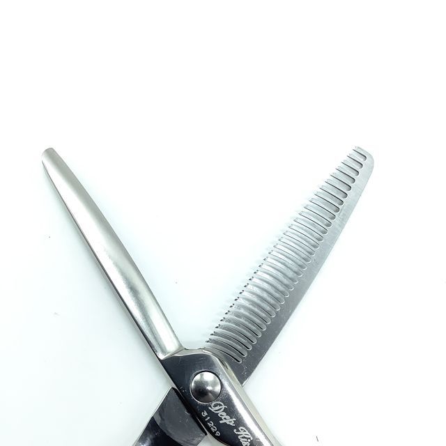  kissキッスシザー Deep Kiss メガネ シザー セニング 美容ハサミ すきばさみ 美容師 理容師 約25～35 右利き 5.8インチ sc 2298 セニングシザー(すきバサミ) 散髪用品