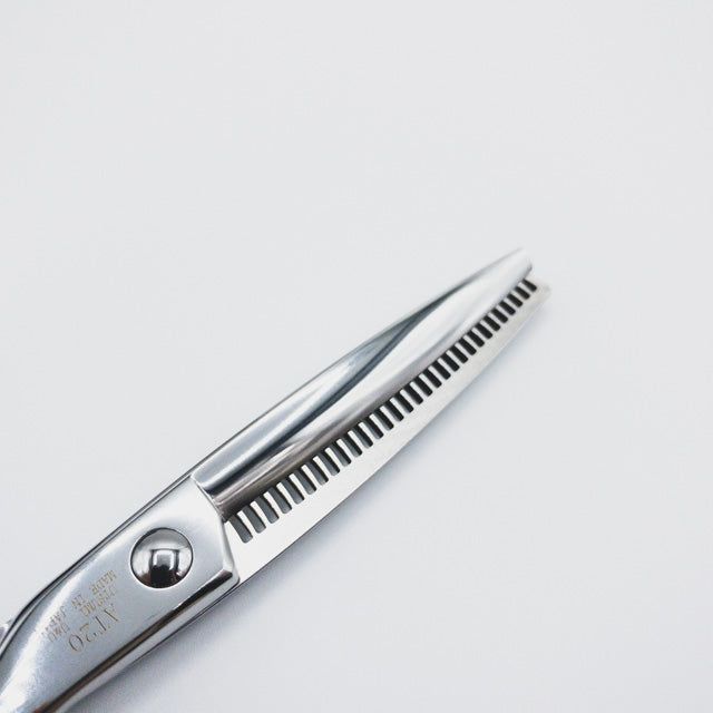 内海ウツミUTSUMI AT20