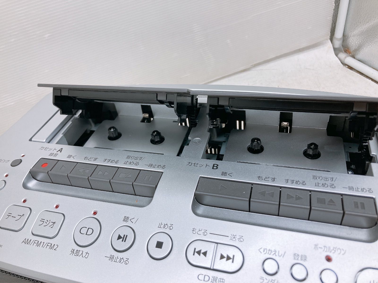  TOSHIBA CDラジオカセットレコーダー TY CDW 991 製 AC 100 V 50 60 Hz 28 W 東芝 AUREX リモコン付き CD再生 CD R RW AM FM ラジオ カセット高速ダビング スリープ機能 学習 カラオケ ラジオ ラジカセ ラジオ コンポ