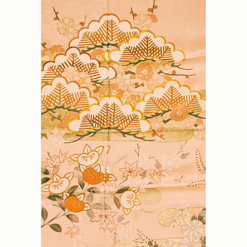 刺繍入 日本図案家協会会員優秀図工芸梅四季文特撰色留袖