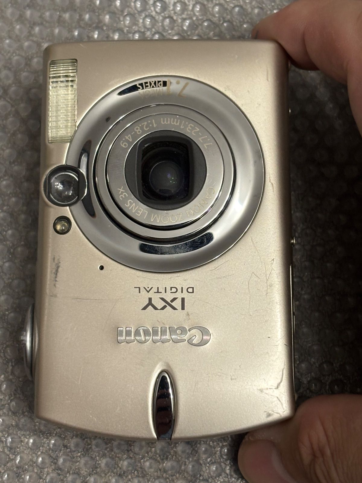 Canon DIGITAL IXY700 10271