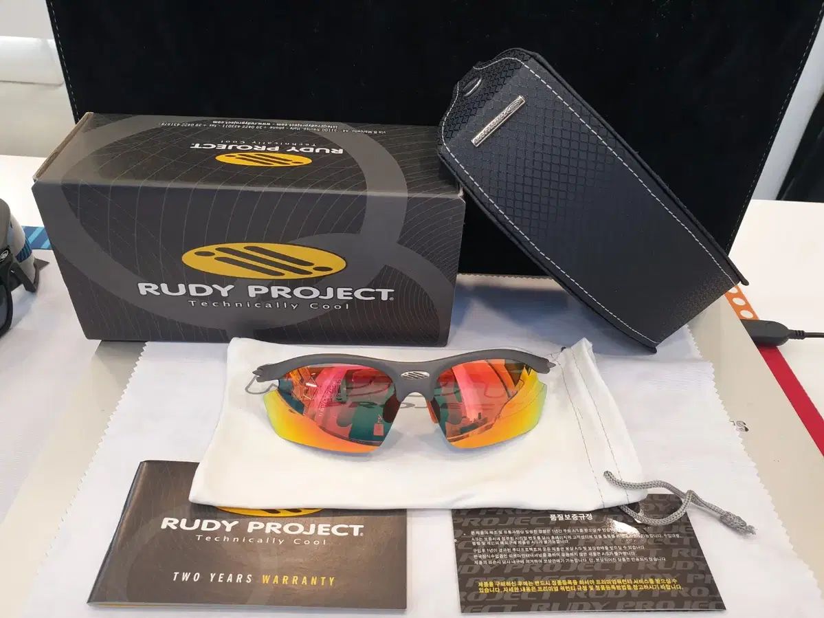 VALENTINO RUDY ヴァレンティノ ルディー RUDY PROJECT ルディプロジェクト ライドン 正規品 商品