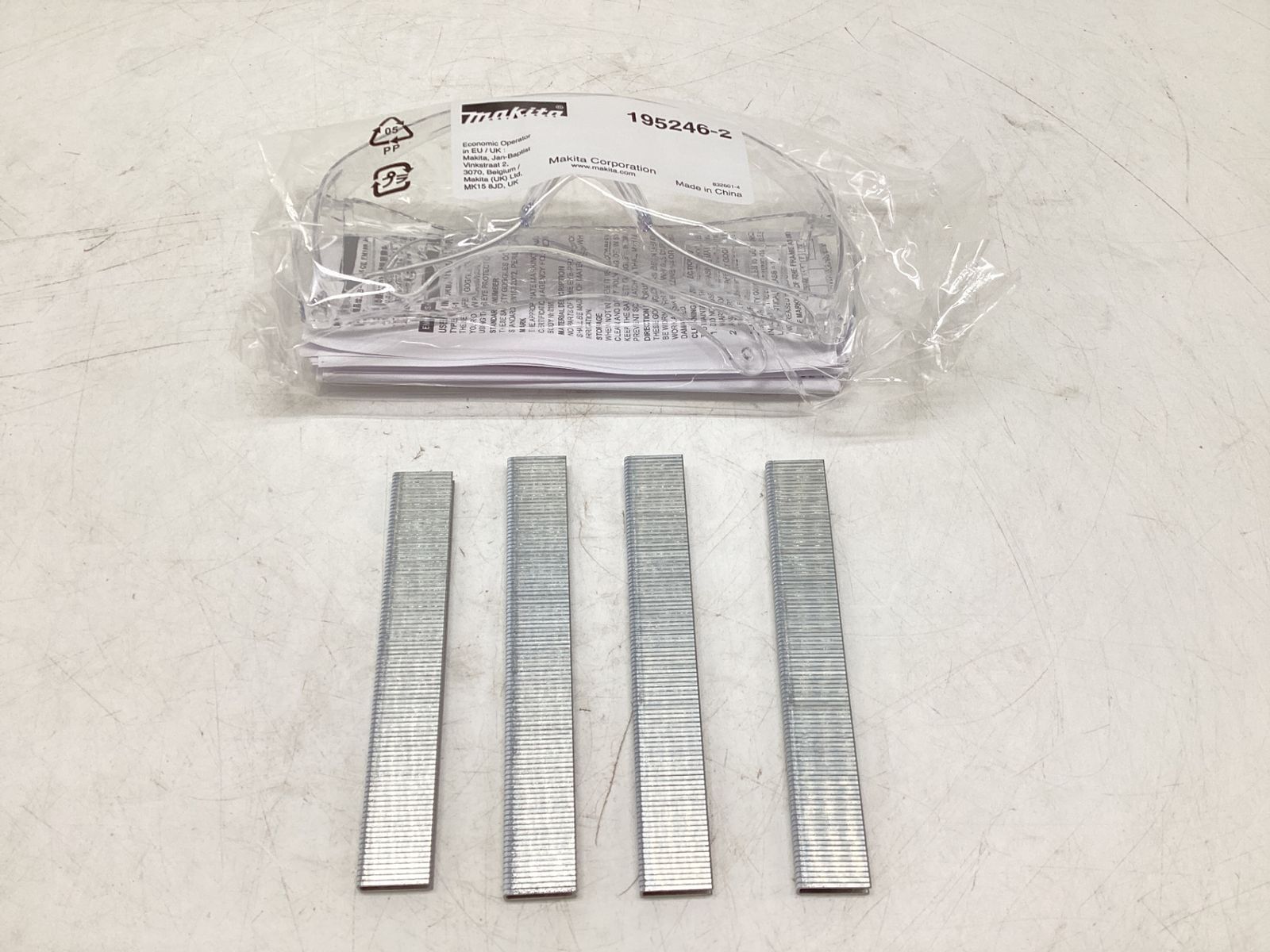 18v充電式タッカ|本体のみ|ケース付 ST421DZK