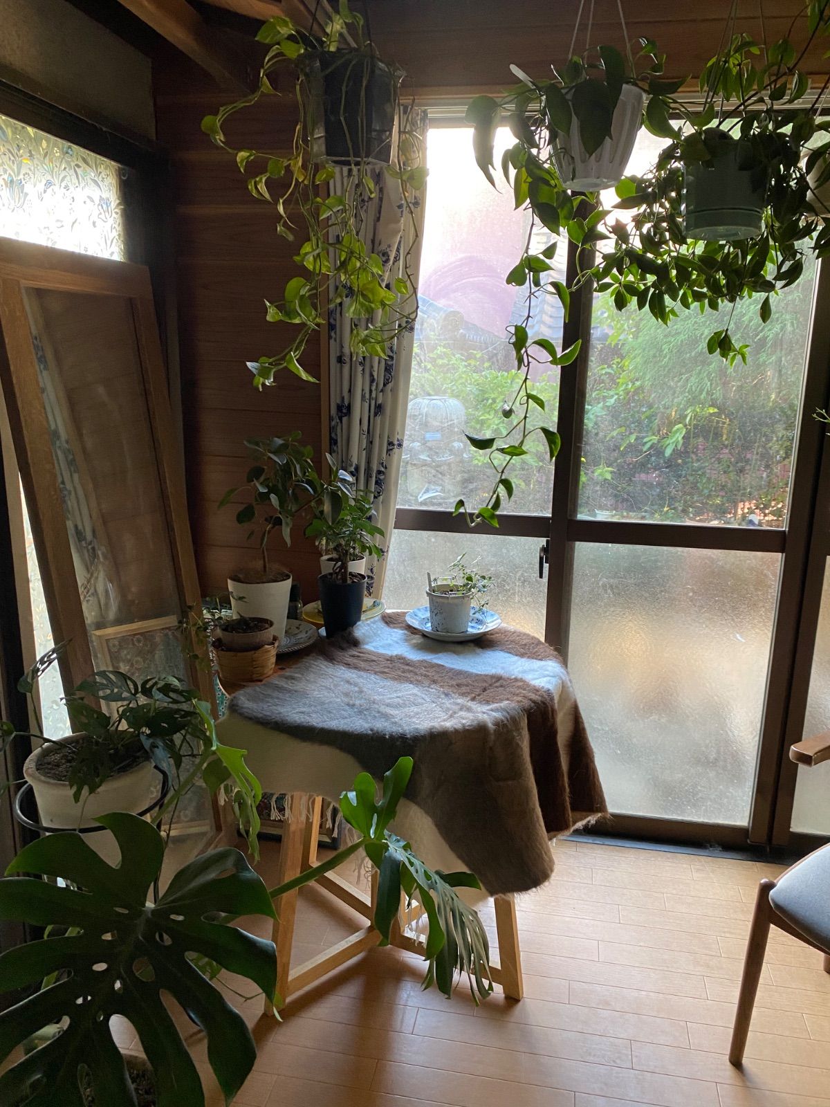 一枚あると四季を通じて重宝です 是非是非おすすめ