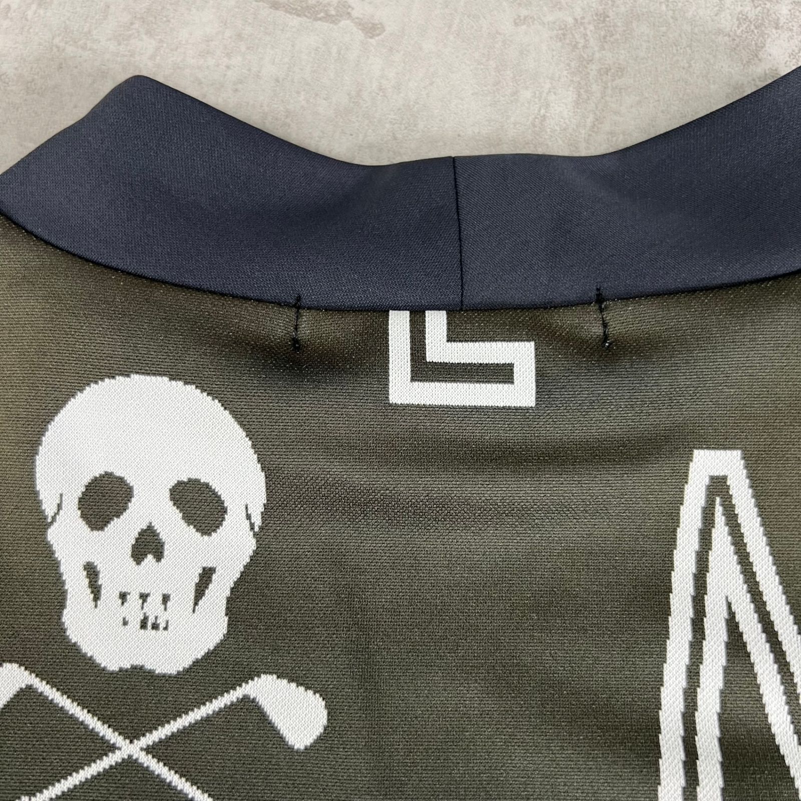 美品】マークアンドロナ MARC&LONA シャツ 46 MARK & LONA 黒マーク