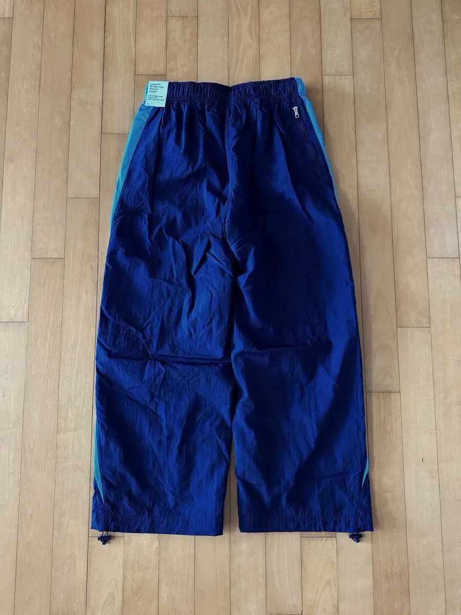 ナイキ エア ワイド ウーブンパンツ 85 Lサイズ