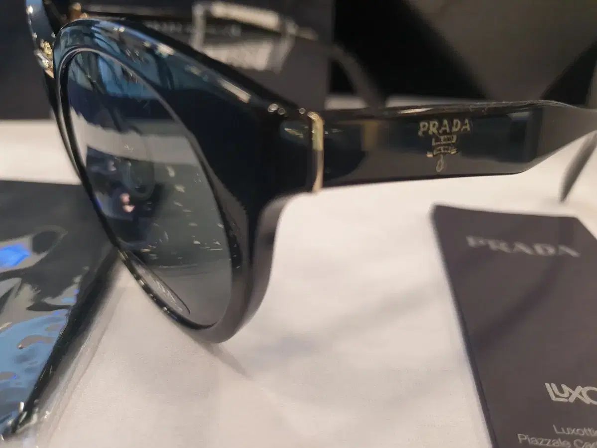 ブランド PRADA プラダ サングラス