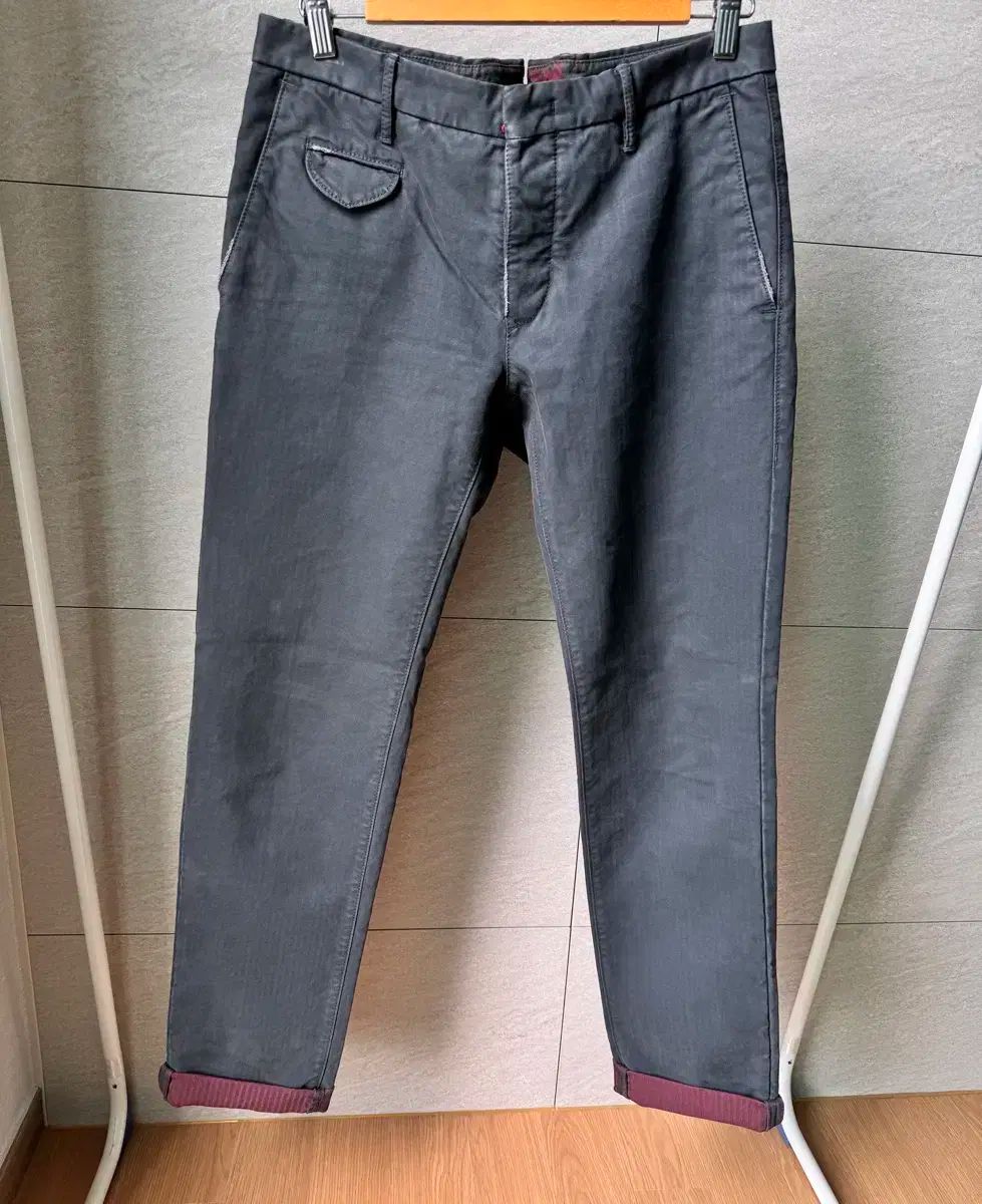 インコテックス チノ パンツ サイズ 32