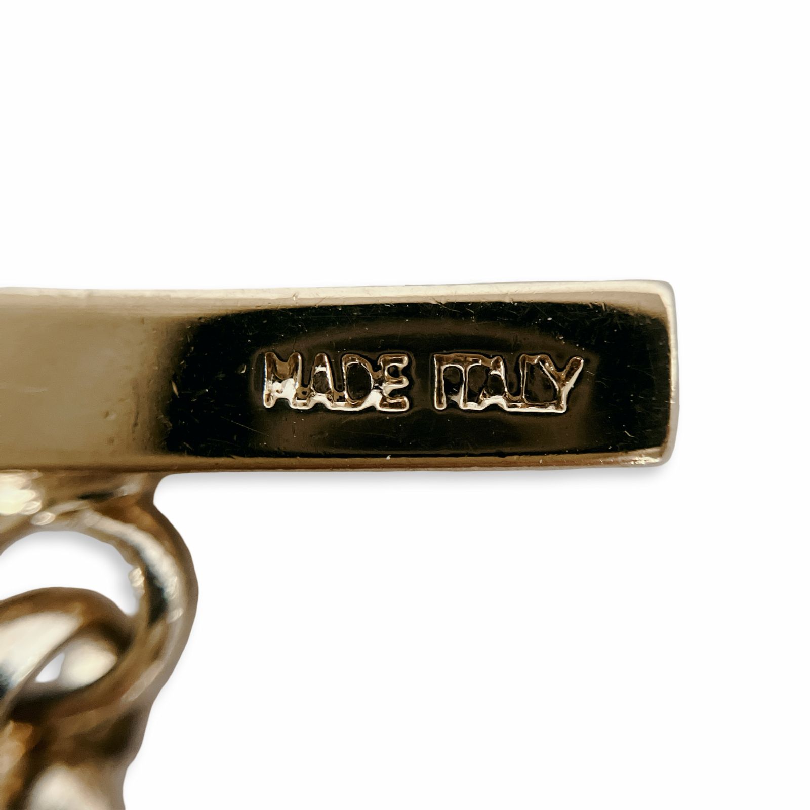 Salvatore Ferragamo サルヴァトーレフェラガモ ガンチーニ トグル  