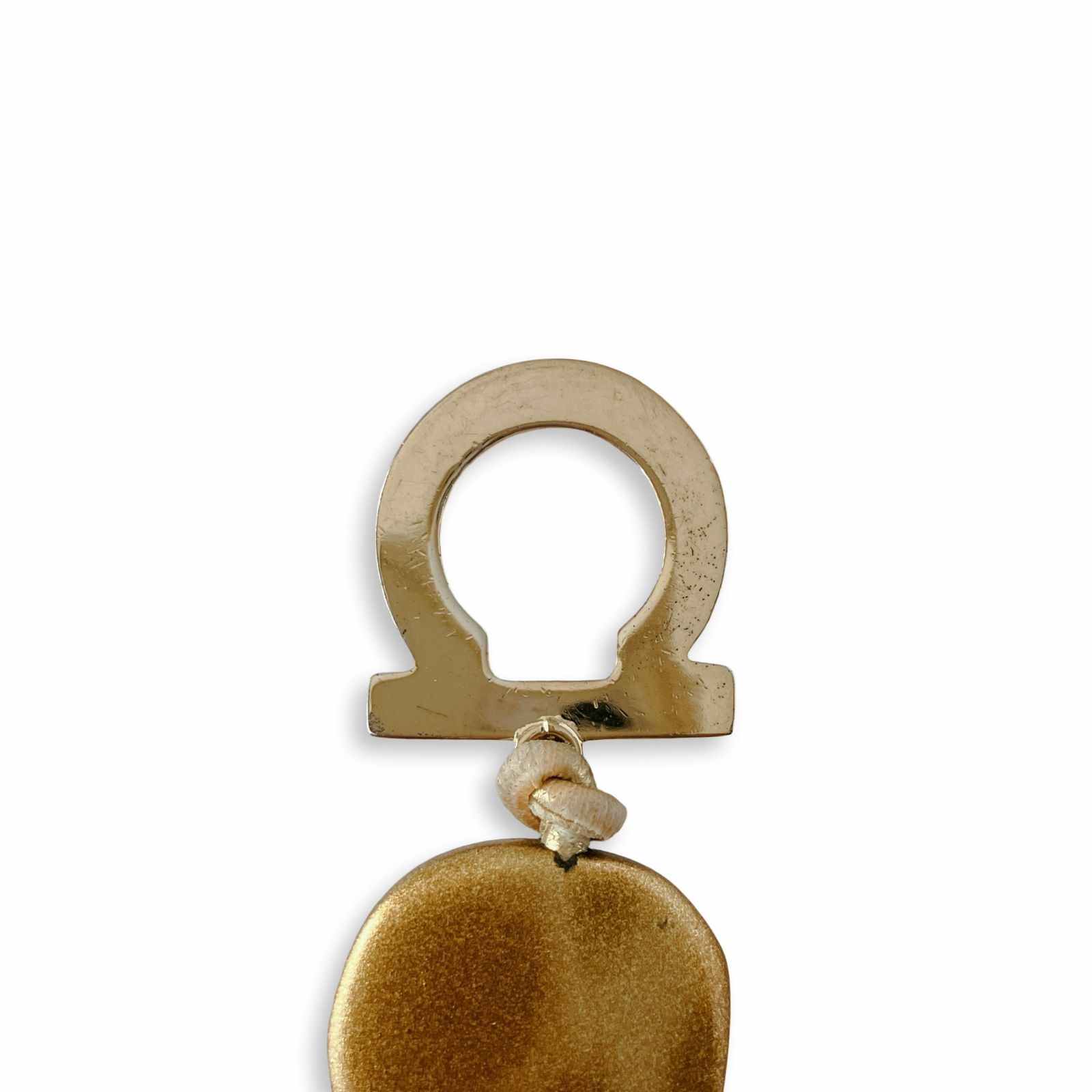 Salvatore Ferragamo サルヴァトーレフェラガモ ガンチーニ トグル  