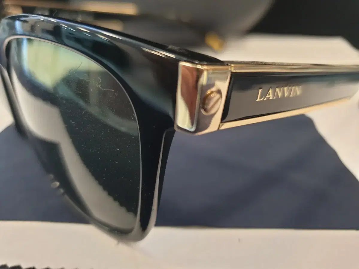 納得のいく ブランド LANVIN ランバン サングラス 正規品 人気ブランドの新作も！