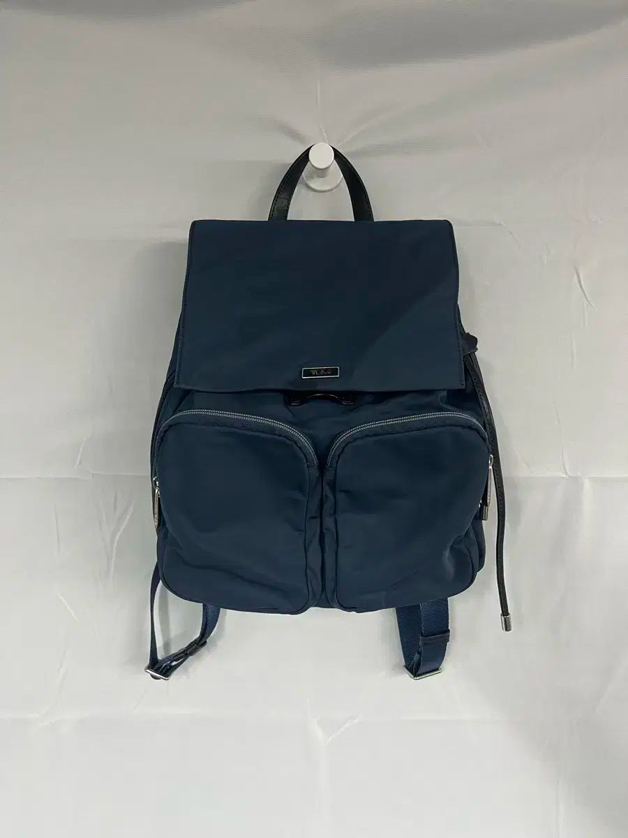 トゥミ ナイロン バックパック レディース