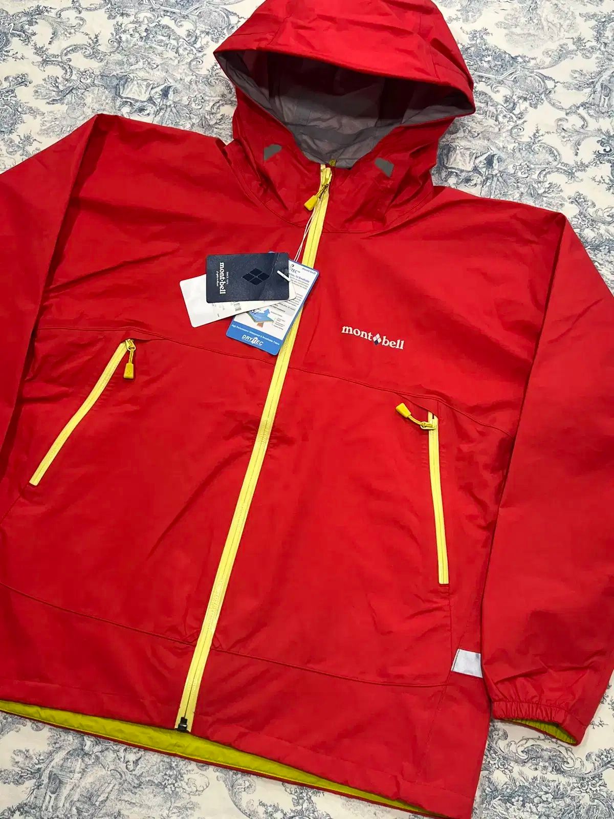 Montbell モンベル ウィンドブレーカー