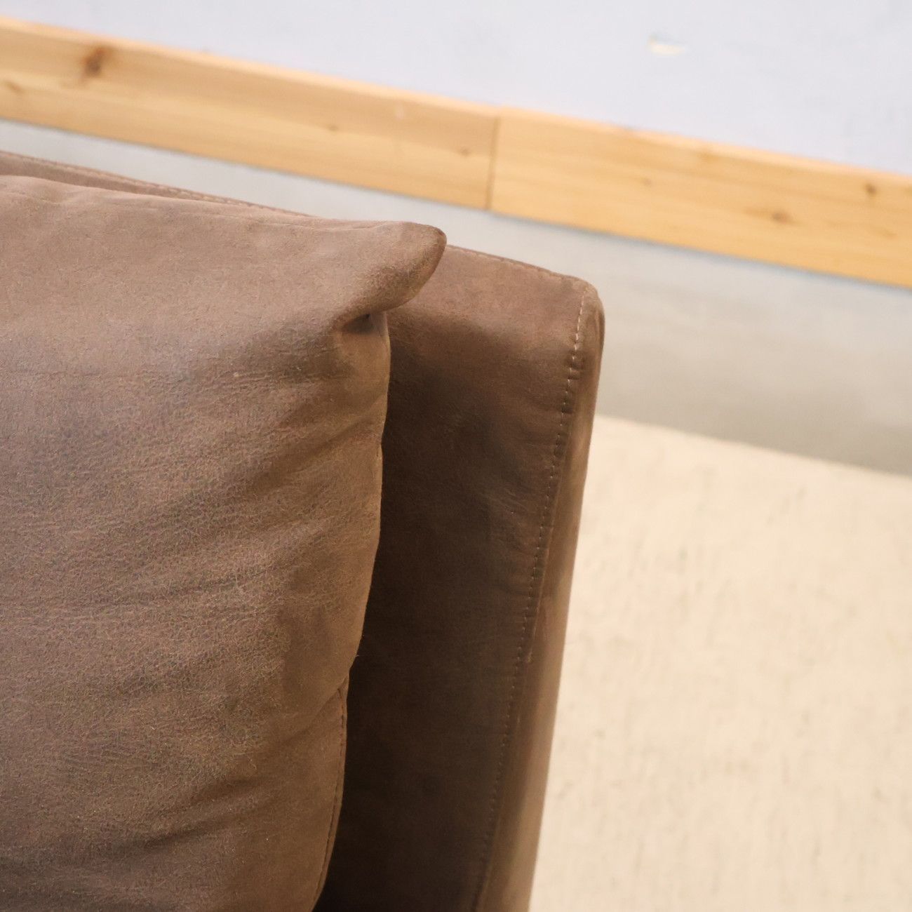 ロム アッシュ材