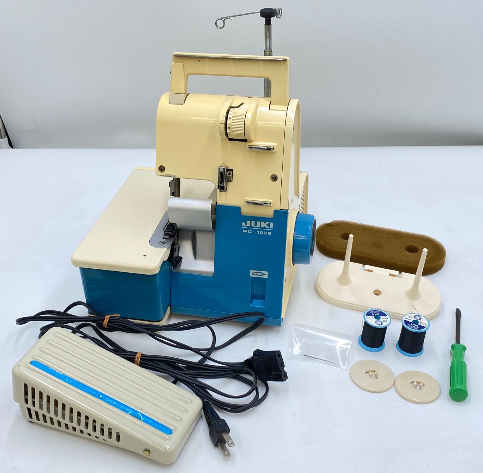 JUKI ジューキ ロックミシン MO-1028