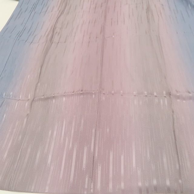 お洒落度全開 夢見心地の縞襦袢