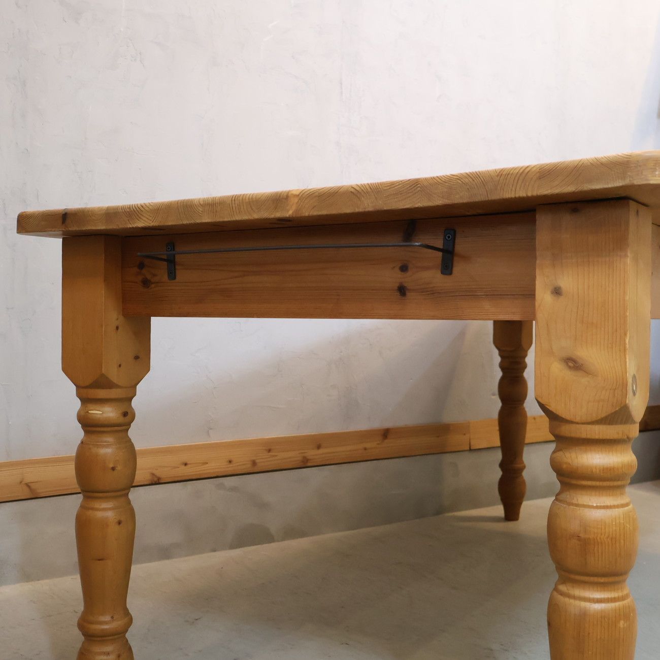 ダイニングテーブル クラシック