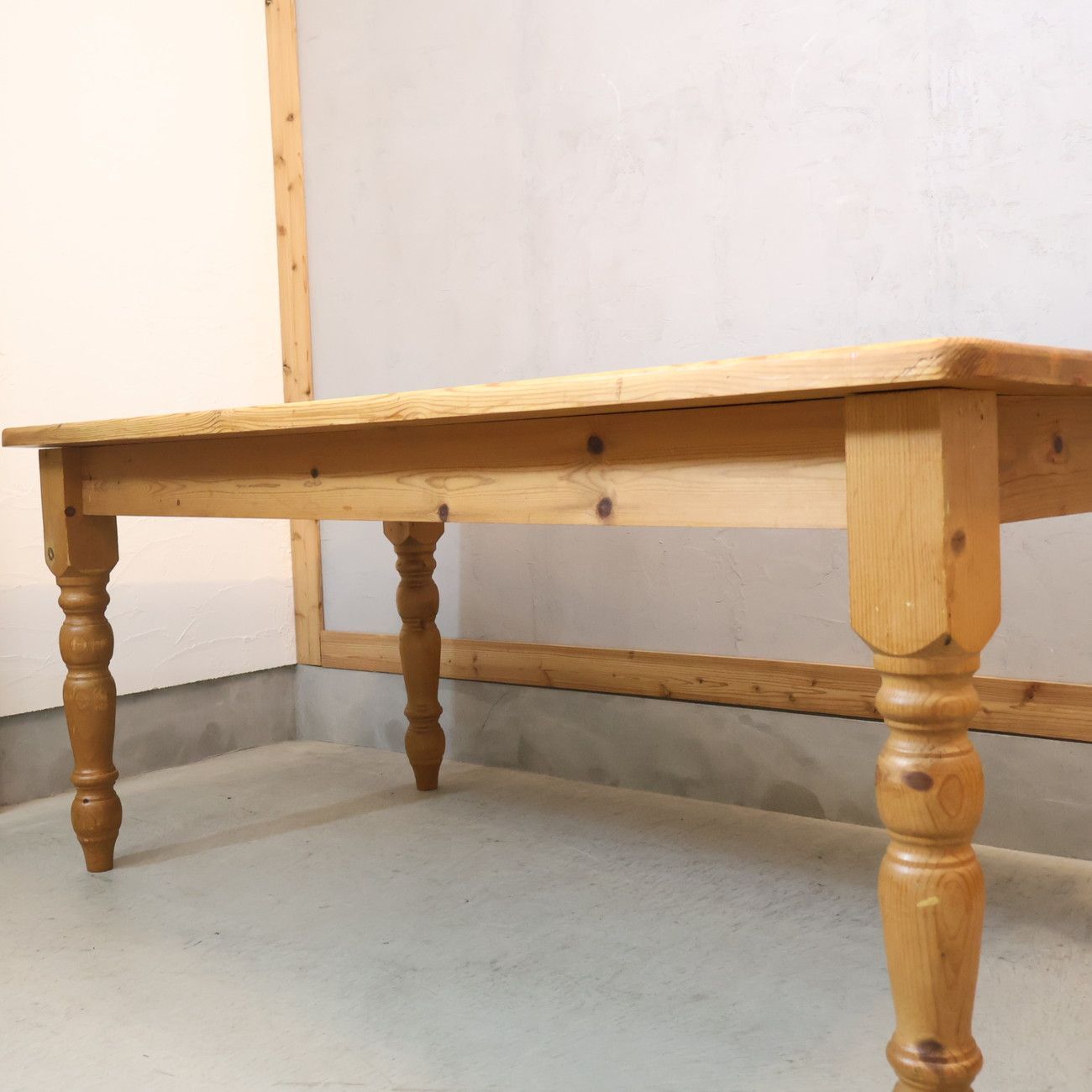 アンティーク調 パイン無垢材