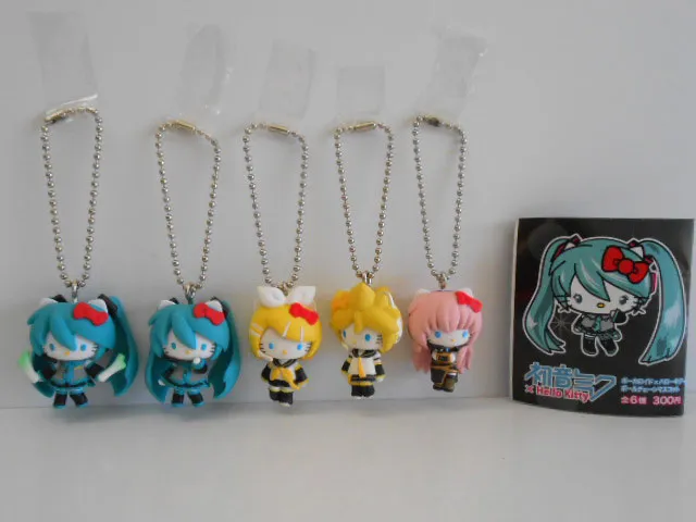 初音ミク ボカロ ハローキティ コラボ ボールチェーンマスコット 4つ