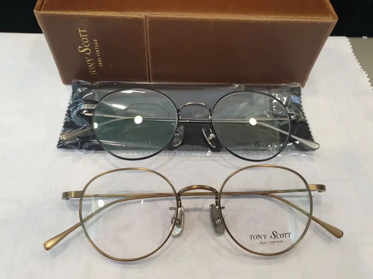 日本ハウスブランドメガネ トニースコット グリーニ 正規品