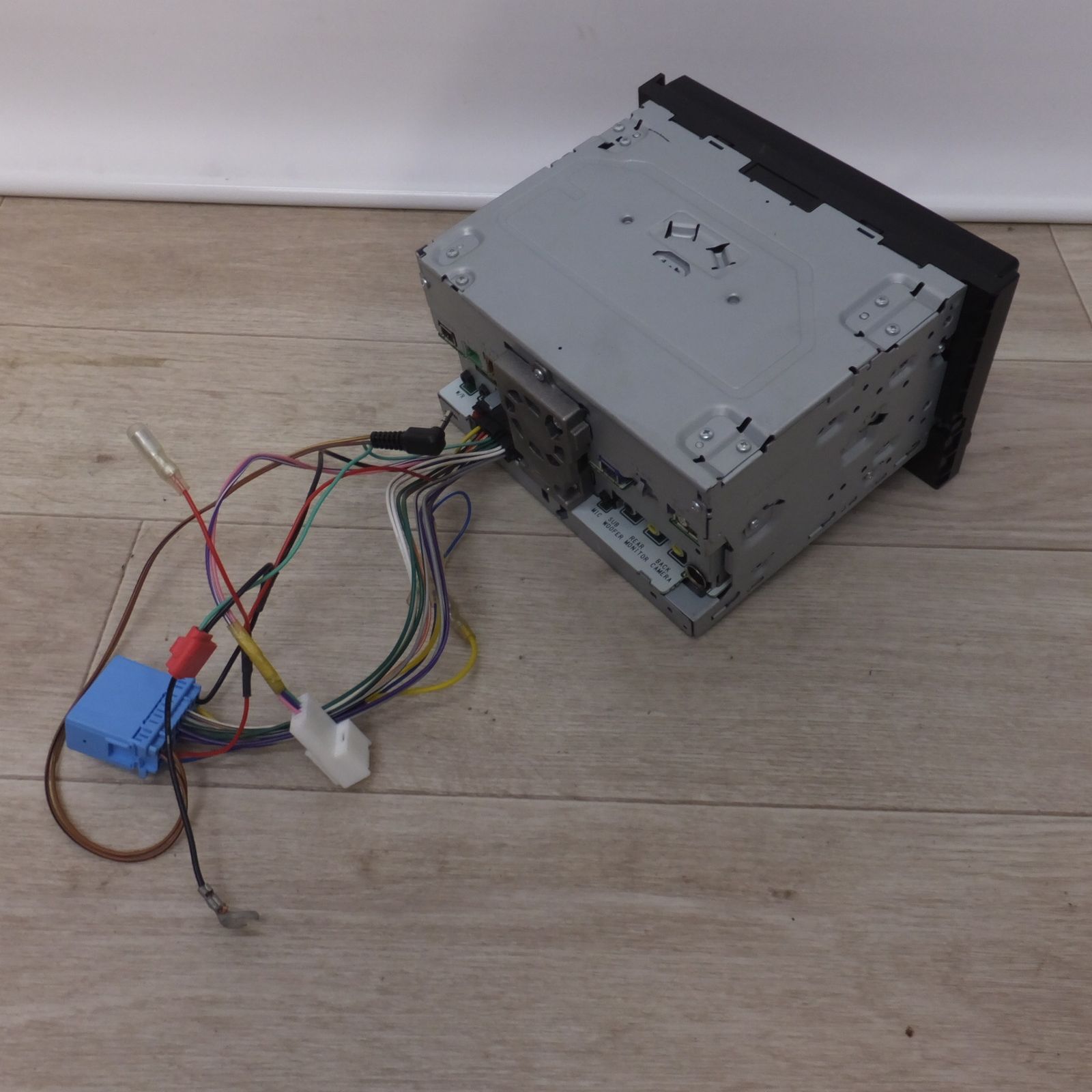 カーナビ 楽ナビ