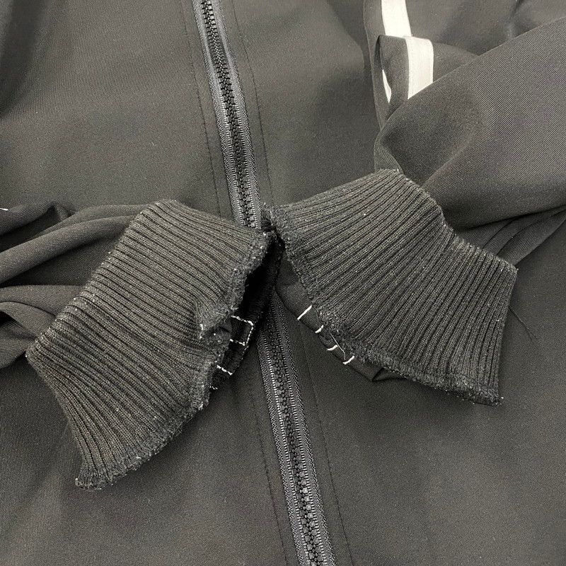 サイドシャーリングトラックジャケット