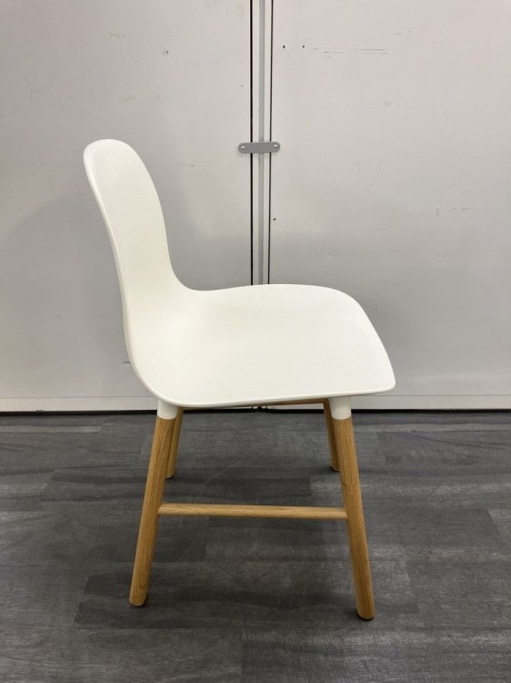 ミーティングチェア