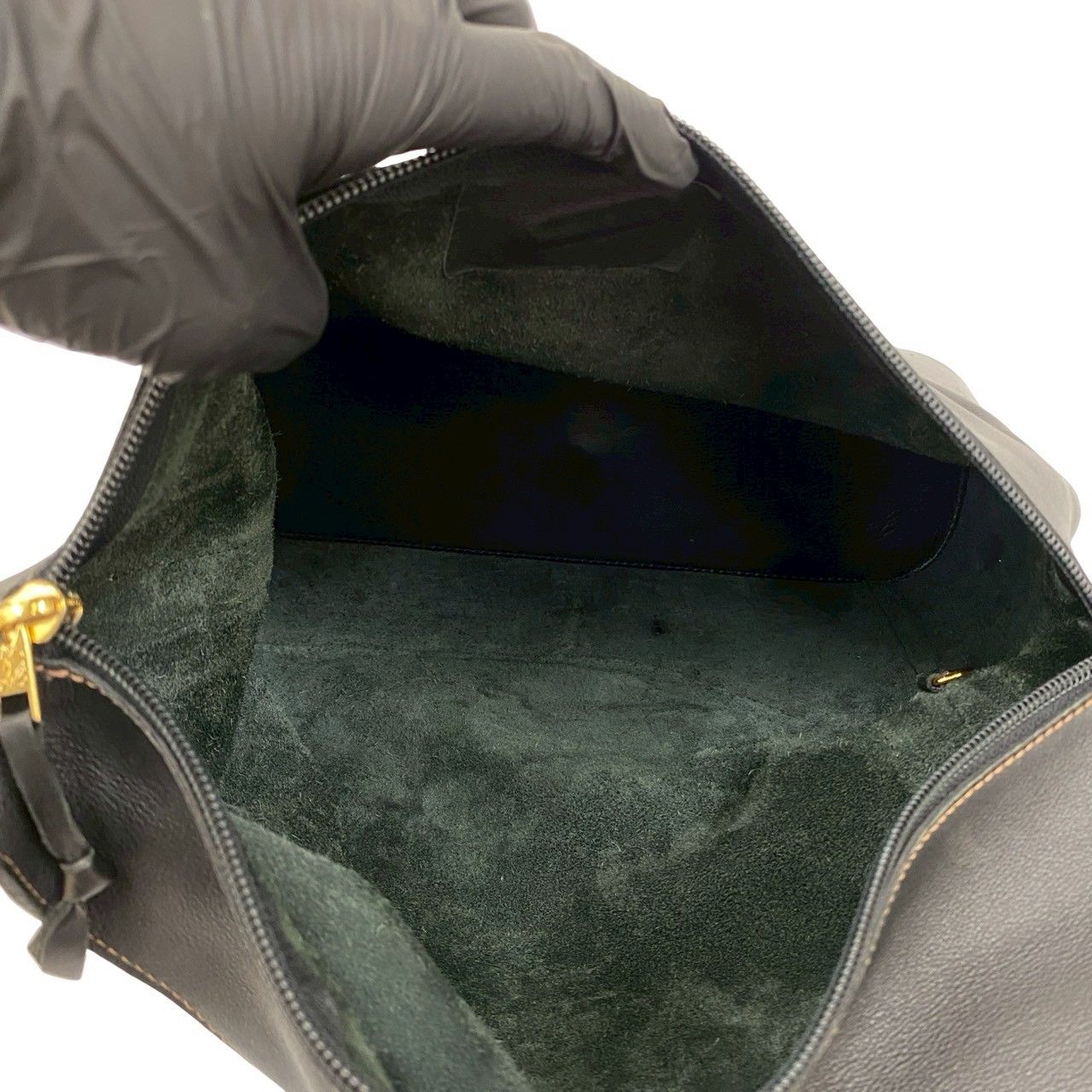 ショルダーバッグ ブラック